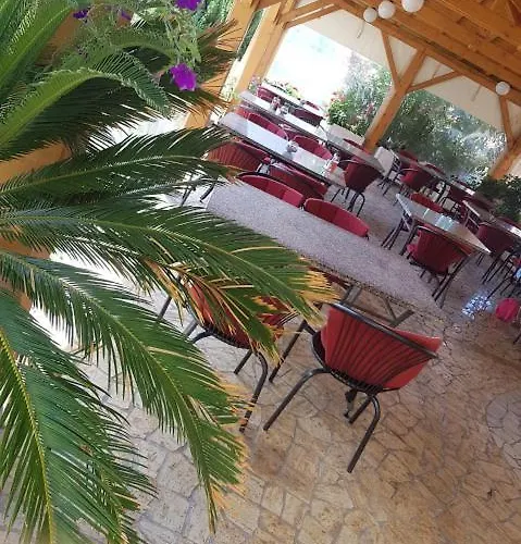 Pansion Dragica Appartement Rab Town